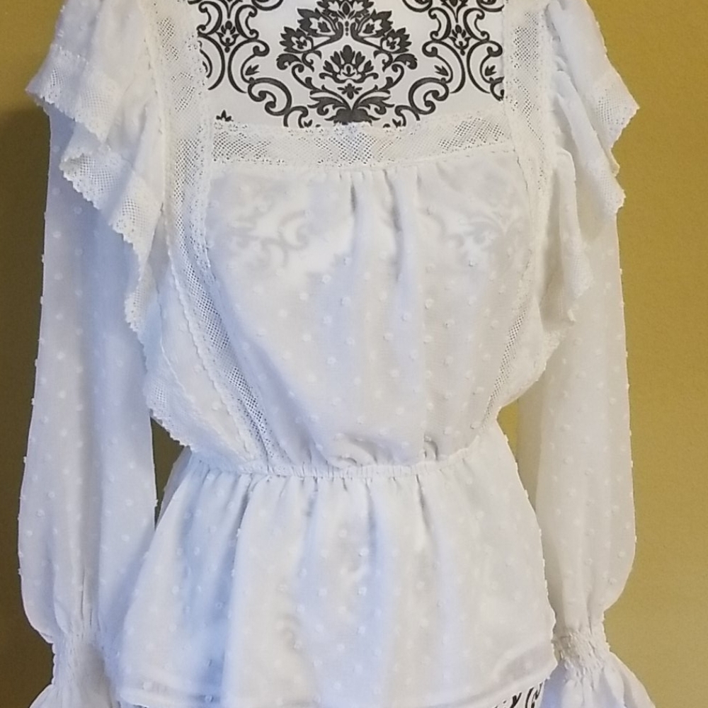 Pink Horseshoe White Top